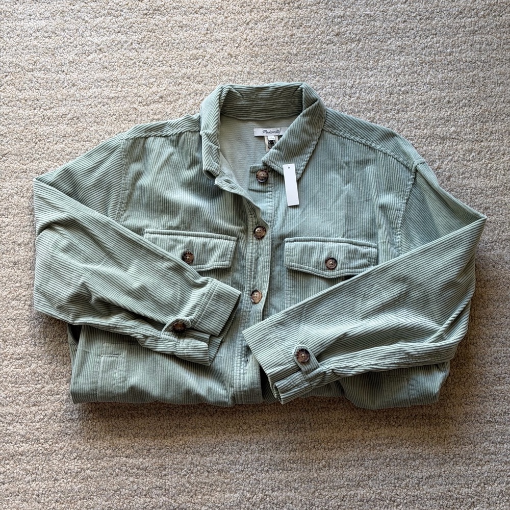 Madewell Corduroy long sleeve shirt in Sage Green size M NWT - Picture 3 of 3